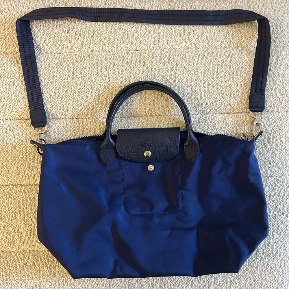 Longchamp Le Pliage Neo Medium crossbody bag